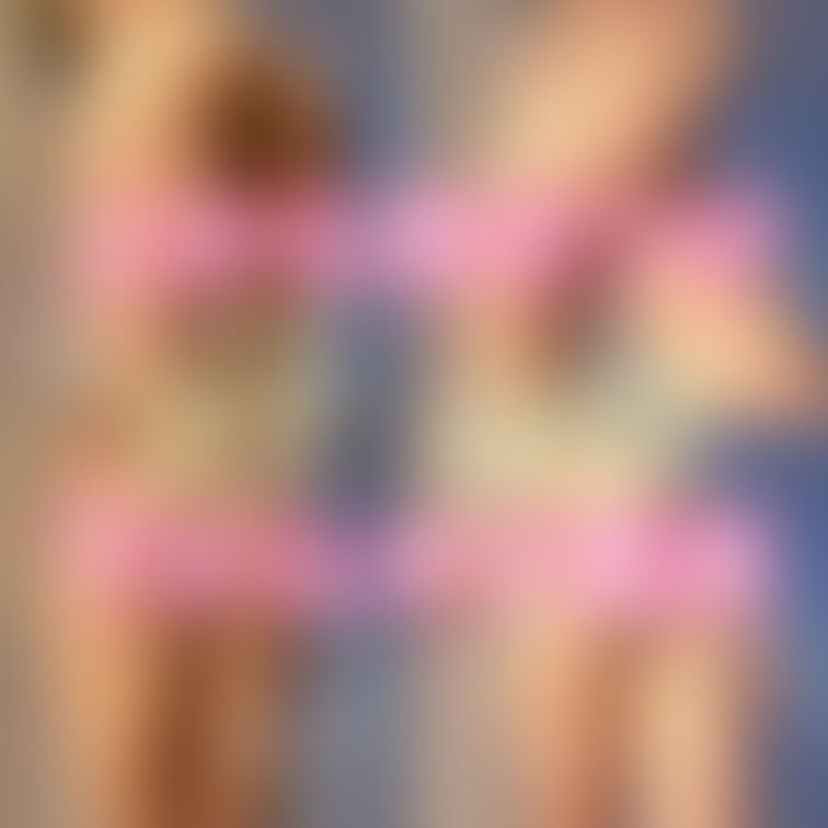 上から見せつけ、下からオナ鑑賞♥

のオフショット📸❤️