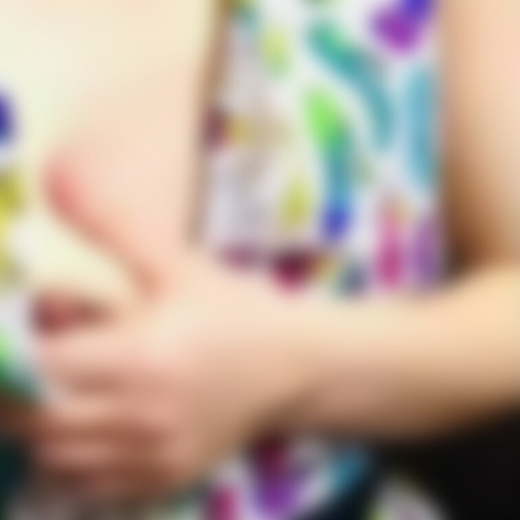 裸エプロン❤️no.1
フェラで気持ちよくなったご主人様に立ちバックで○○○される😍