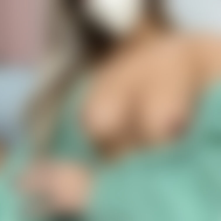 おはよん💚部屋着さちだよ☺️
どうかな?😍💕