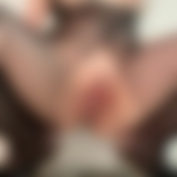編みタイツおもいっきり開脚して見せつけ❤️