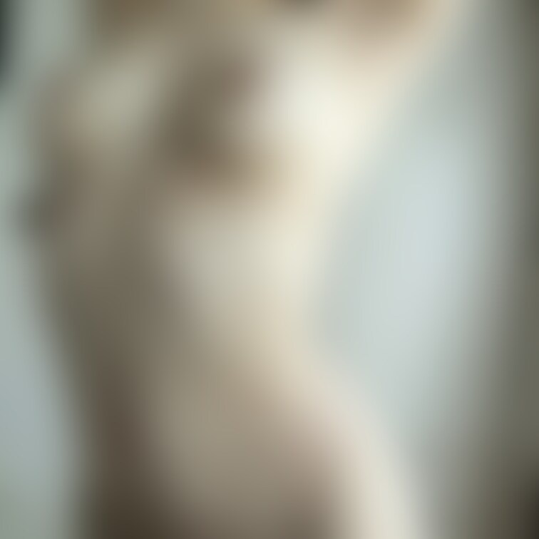amazonデジタル写真集が出版停止になった時に入れてた写真です🥺💦
脇を舐めたい人は「いいね」して❤
