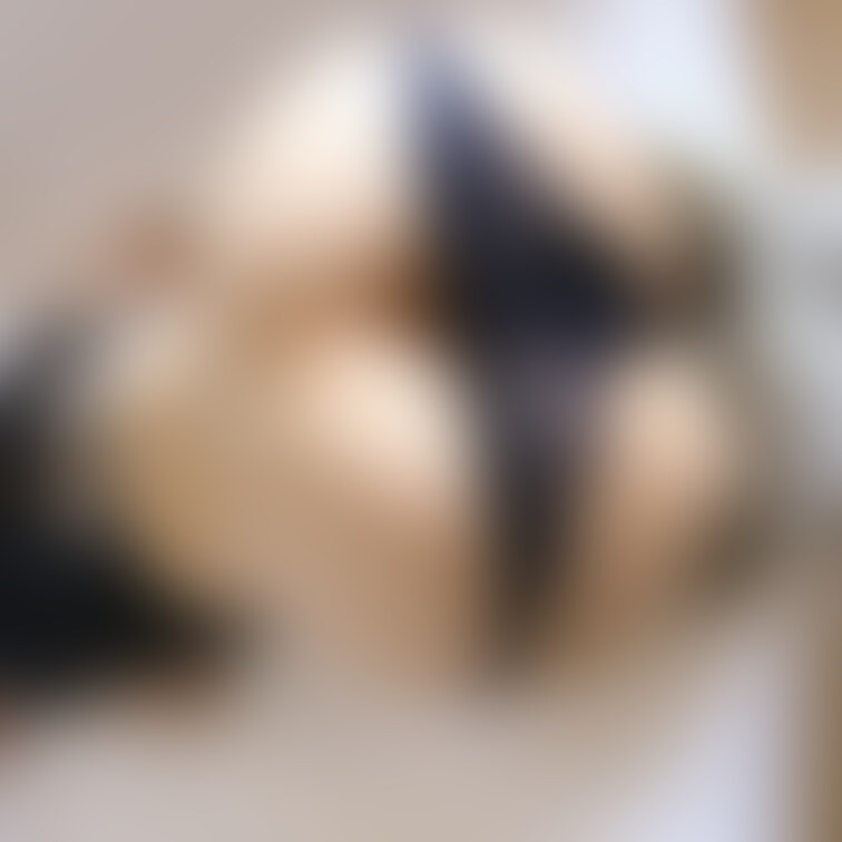 仕事終わりにこのカラダ好きに使ってください💖
濃ゆいのいっぱい中出しして頂けますか？
