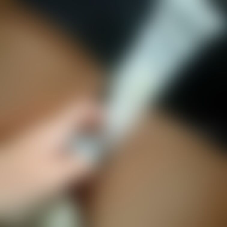 うみの汚れたおパンツ舐めてながらオナニーしてるところみせてほしい🥺