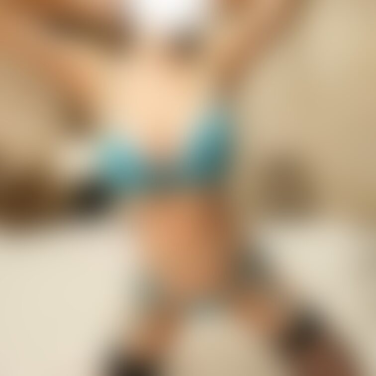 紐パンほどいて〜🙈🩵
