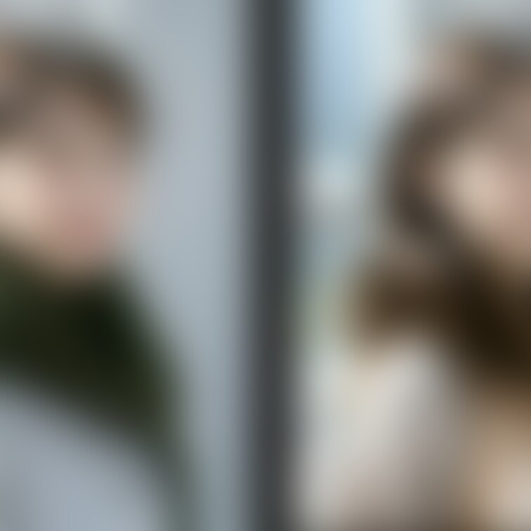 画像№ 1348  着衣と脱衣を並べた画像です    ※有料プラン用