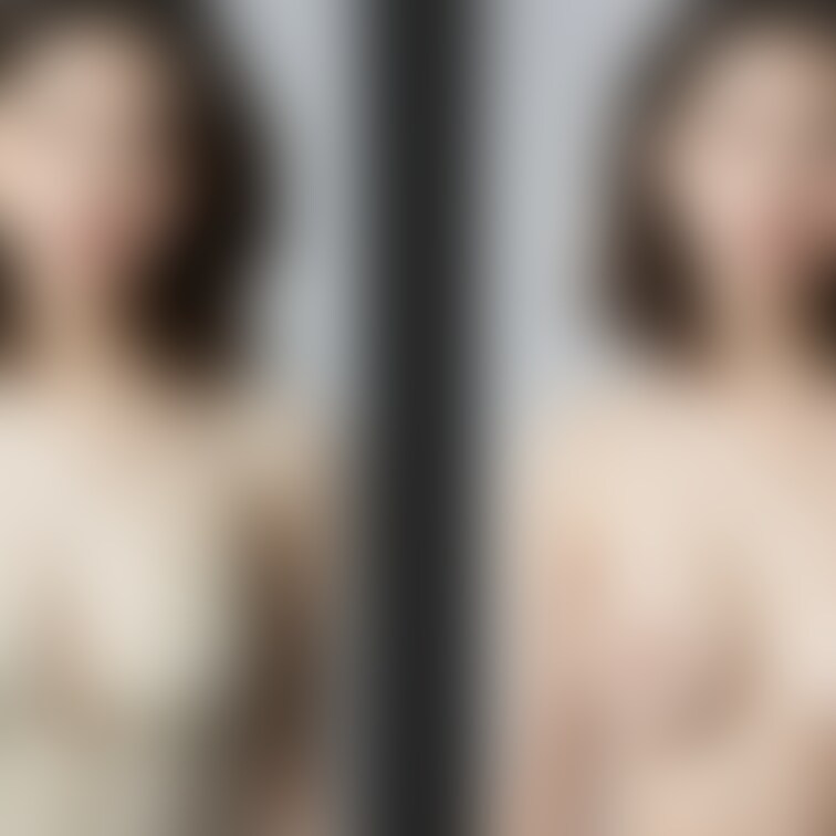 着衣と脱衣を並べた画像です。画像№527