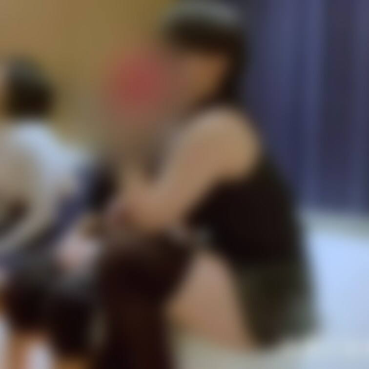 3P セフレ君、お借りします！

ちゃとれちゃんのセフレ君をお借りして3Pしました。

騎乗位してる姿を後ろから