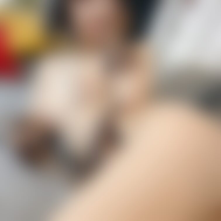 えちえちコスプレ写真祭りがスタートしした！
800枚近くある写真から激戦えちえち写真大放出！！
放出し終わるまで毎日