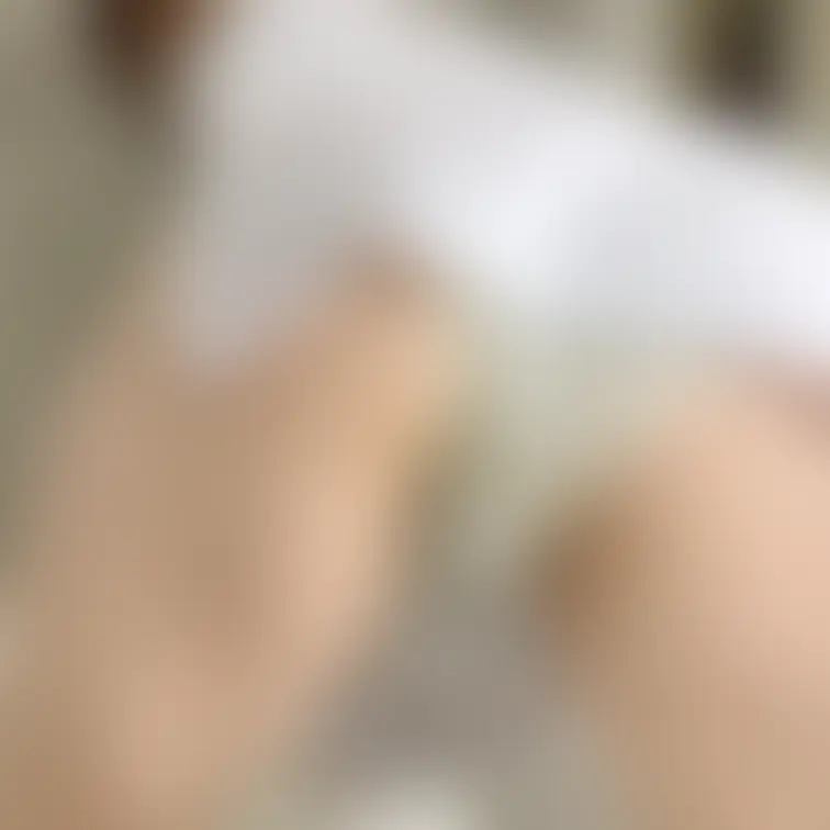 ずぶ濡れのナースでお尻突き出し🍑
パンティまで濡れちゃった＞＜////
このあとはご想像にお任せします…(｡･ω･｡
