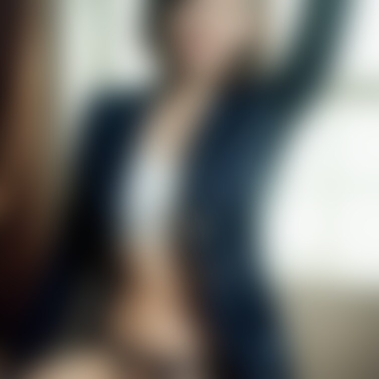 セクシーすぎる先輩OL