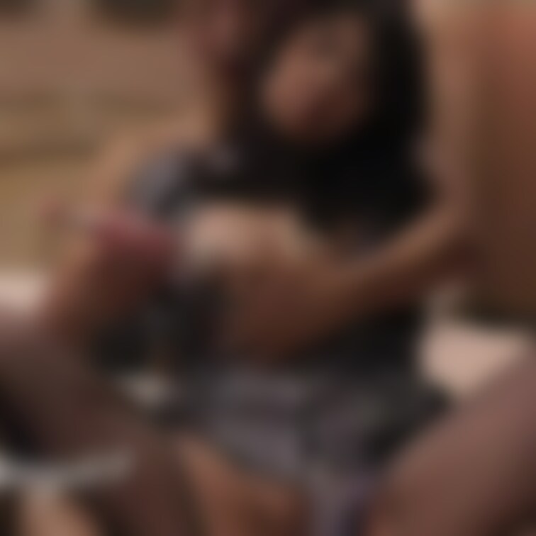 電子マと乳首弄り💖
７分動画