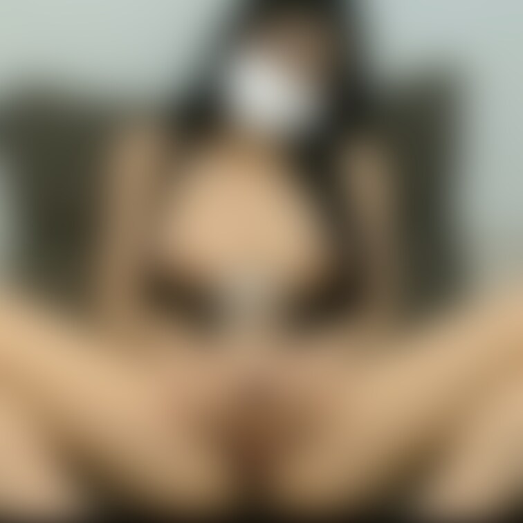 フォロワーさんからエッチな下着?貰ったので着てみました🫣💕はじめておもちゃ使った撮影で恥ずかしすぎたからマスクごめんなさ