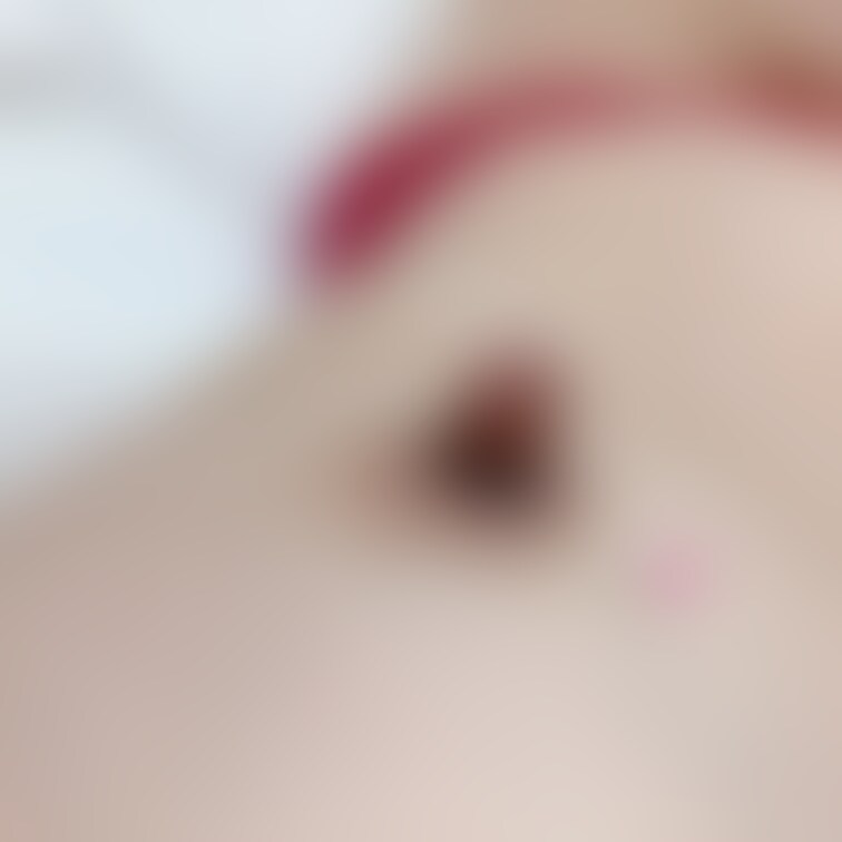 😋Smileぷらん😋

牛乳首🐮できあがり( ´艸`)♡
あめの乳首おっきいから吸引の丸に入れるの大変だった～！明