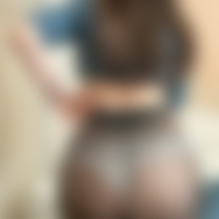 黒ストお尻🤍🖤白ぱんちゅ
ちょっとシミてたかもしれない…🙈🤍