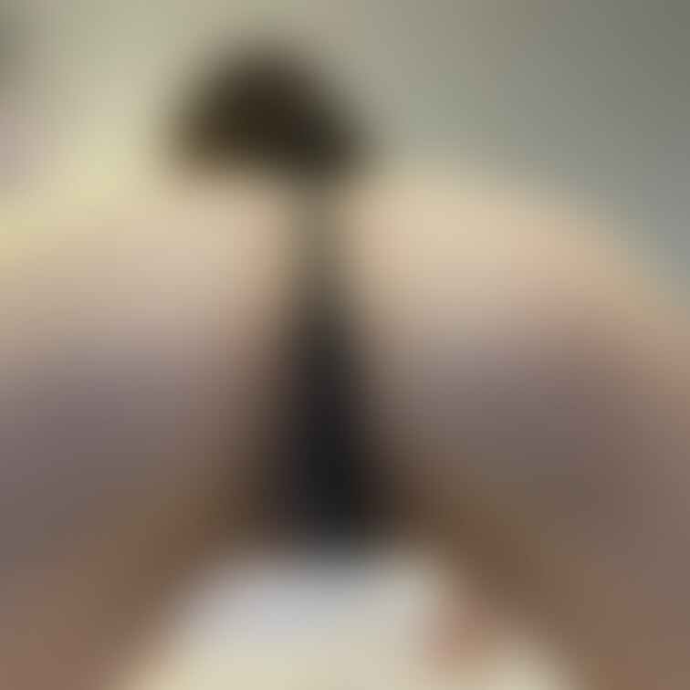 ほらぁ、、、
良く見える、、でしょ、、
愛揶、、のぉ、、エロいところ。。。