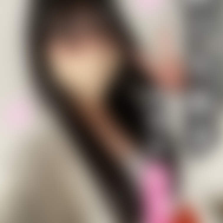 ねーねー
最近つむぎ、オッパイ大きくなってきたと
思わない？？？🥹🥹🥹💕

実はね、ピルを違うものに変えて
飲