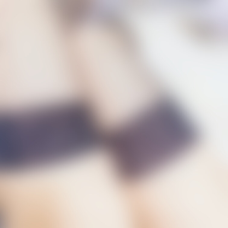 セクシータイツ越しに触られるのすき💓
この角度よくないですか？