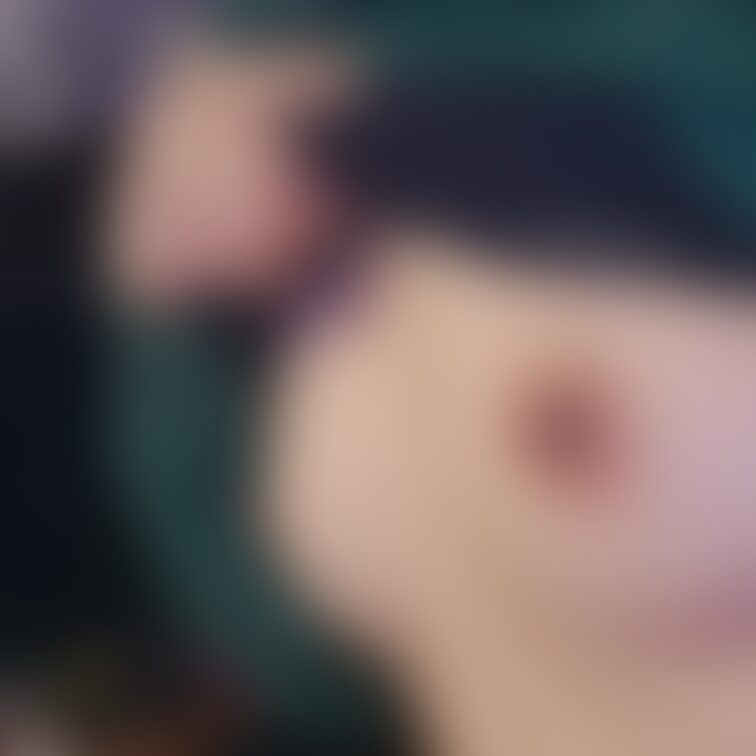 お疲れさまです❗
毛玉だらけの部屋着ですが(笑)
旦那の目を盗んで撮ってみました(*´艸`)💜