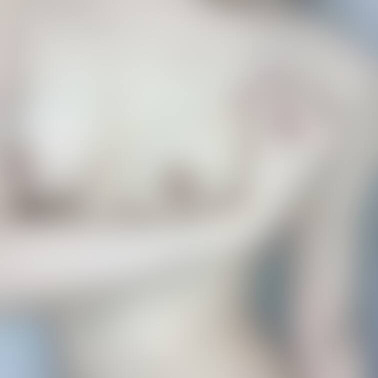 このちっぱいをすくってください·····💕