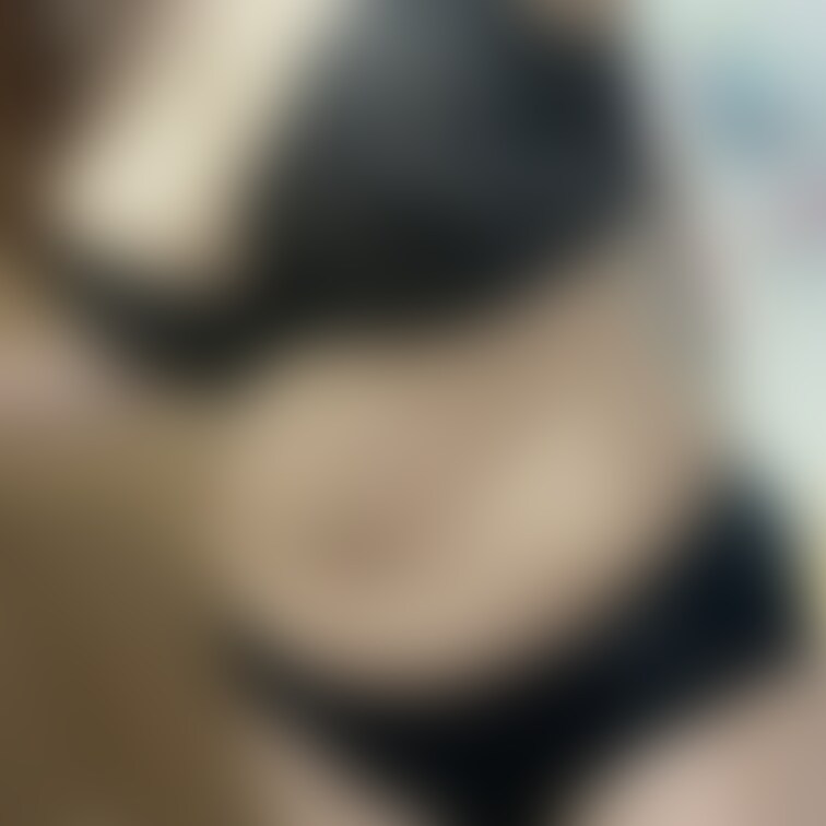 ジワって汗かいてる🫠🖤
そして汗だくセックスへ🥺