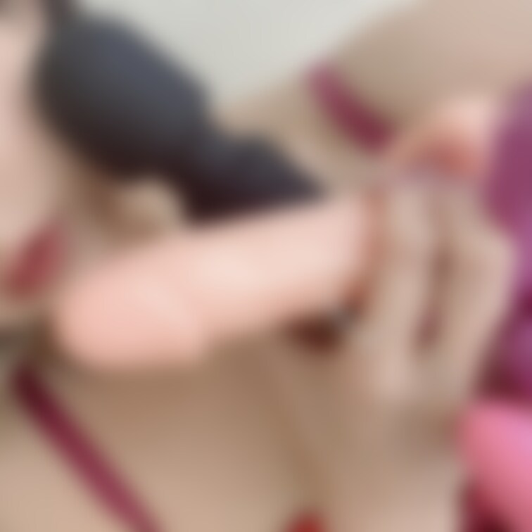 😃ぇちぇちおもちゃ紹介🌼*･

らぷらぷの持ってるえっちなおもちゃをご紹介します❣️
こんなに持ってて引く…？
