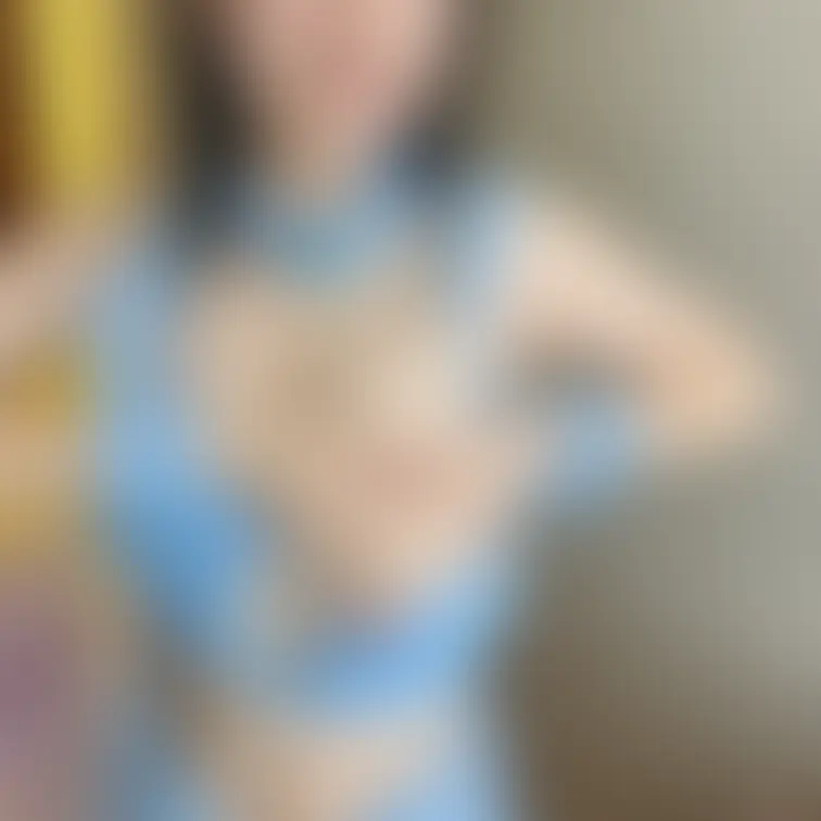 巨乳なら!乳首をおっぱいの中に沈めることだってできちゃう😎