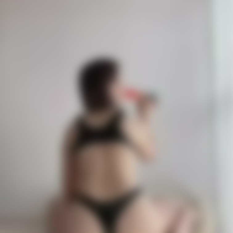 Twitterのフォロワーさんに頂いたコスチュームでディルドオナニーしてみました❤️（0′67″）