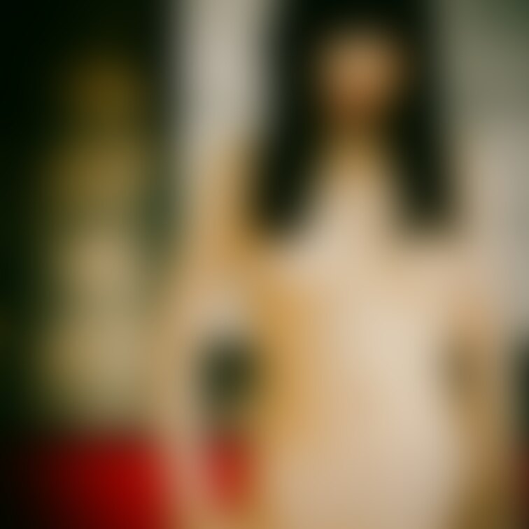 他のSNSでは、「エロくないのに乳首が見えているだけで悪者扱い」されるので、そう言う写真もマイファンズにアップしてゆけた