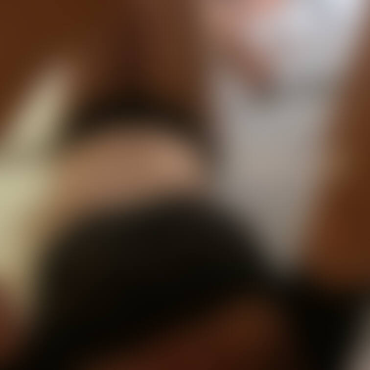 先日、久々に夫婦で撮影した時のオフショット♡笑
今週もお疲れ様です☺️