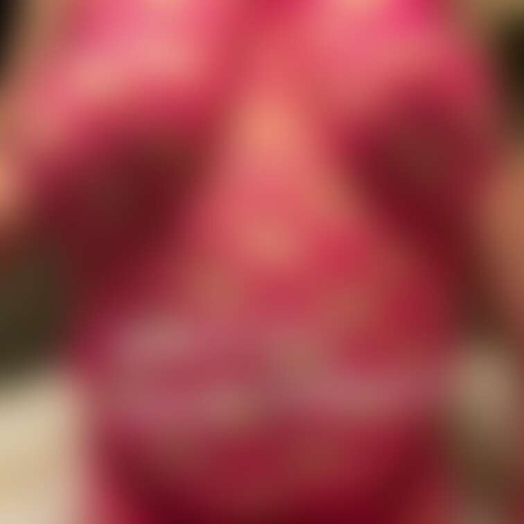 巨乳見て、今日も頑張ろう!!
Get energy from my big boobs!