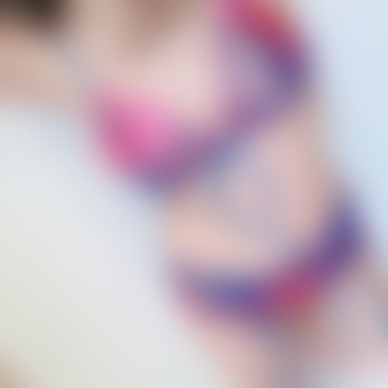 見えちゃってる👀💞

