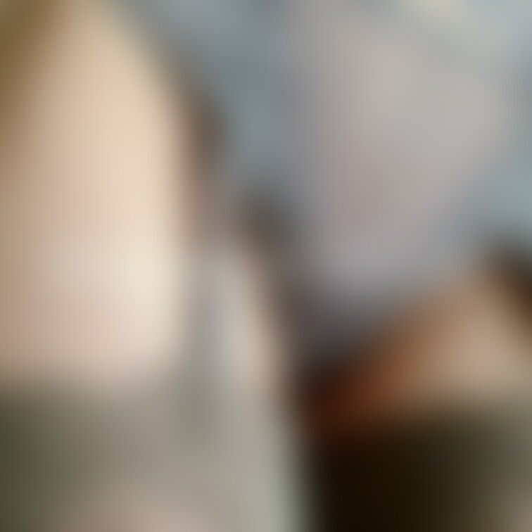 パンツの下にガーターベルト通したときの隙間、、鼠径部との空間？が好きなの、伝わる☺️？？？