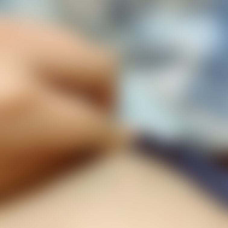 今処理する時間取れなくてちょび生えなの、早く医療脱毛終わらせてパイパンにしたい
地味に下の写真初めて…?