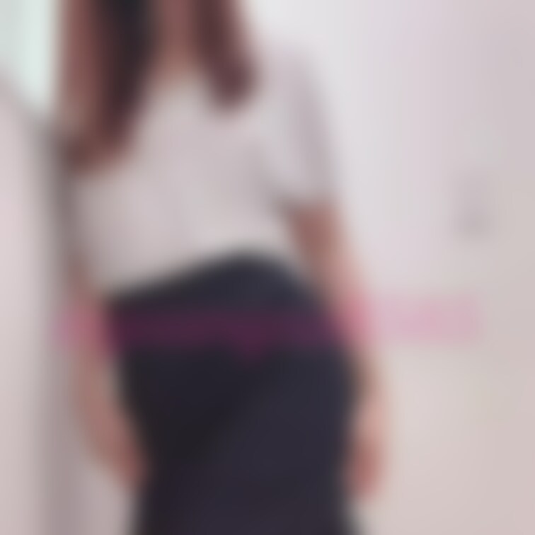 通勤服の人妻さん、スカートめくり❤️
サススト
(フクロトジにも載せたものなのでご注意下さい。)