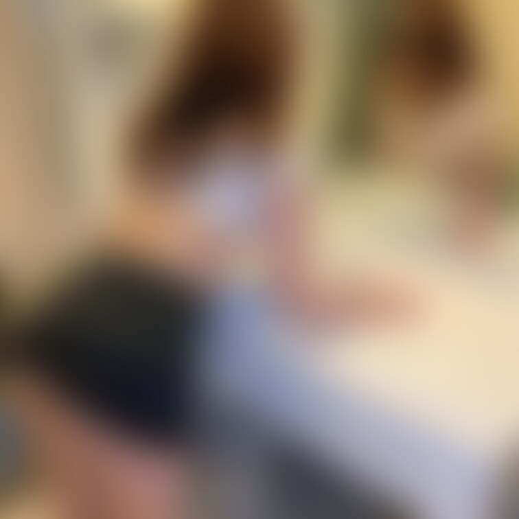 良い子は、洗面所に乗ってこんな事してはいけませんよ❌