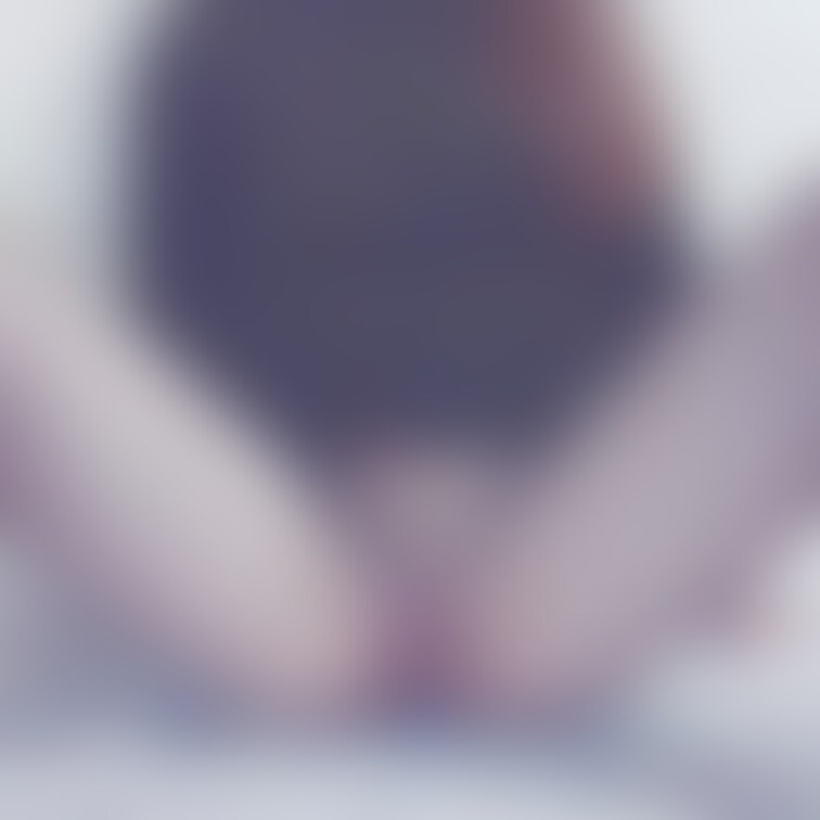 NSFW🔞
黒スト