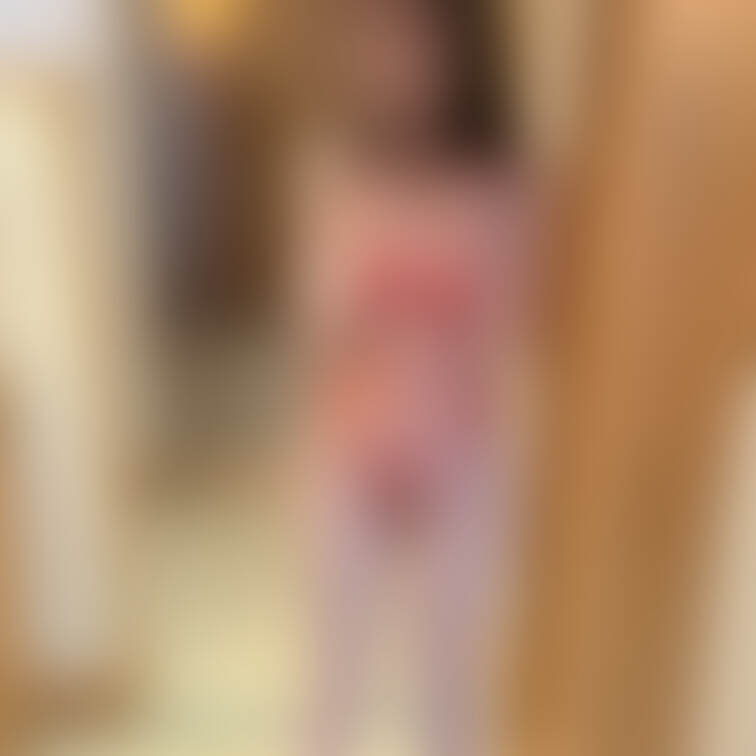 Xの続きです❤️見知らぬ男性が待つホテルで貸し出し肉便器として使われてきました 😖ドア開けたままおまんこくちゅくちゅされ
