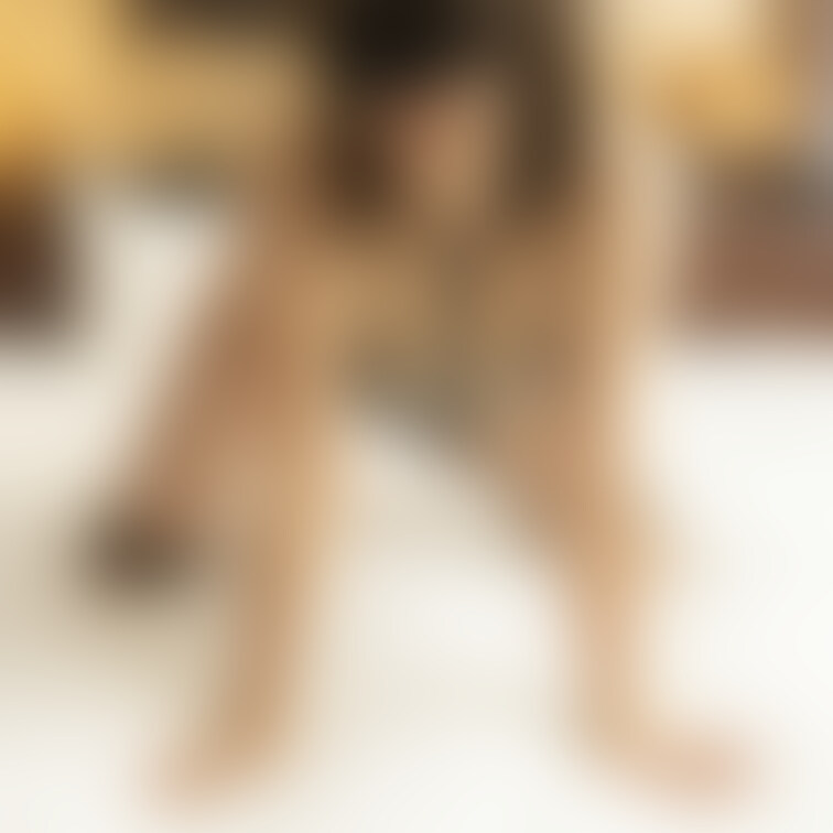 今月の新作MYFANS029の配信までもう少しお待ちください。
今作はSMチックなオプションがある店舗に移籍した未華子