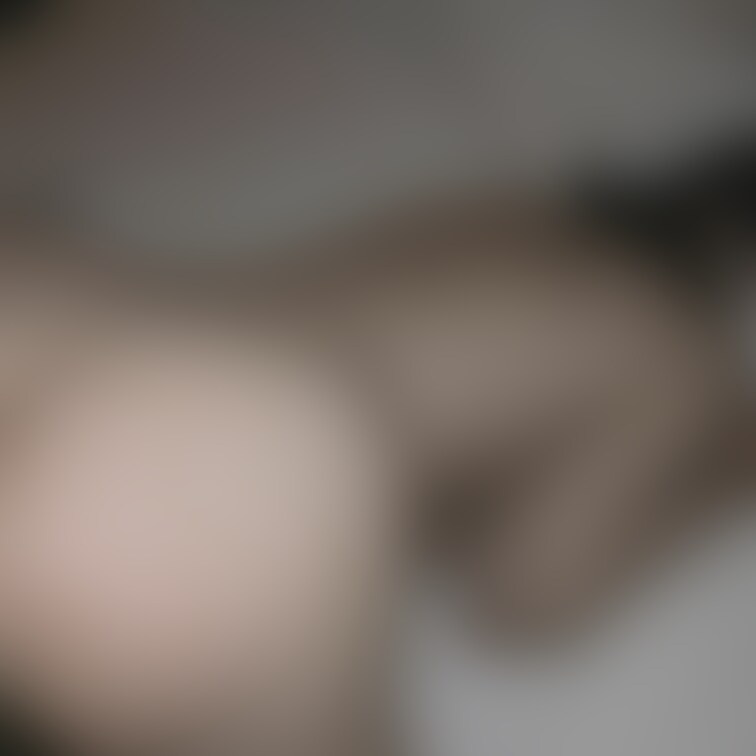 応募してきた素人ちゃんとオフパコ💘
バックで奥まで突かれるのが大好きらしい🥰