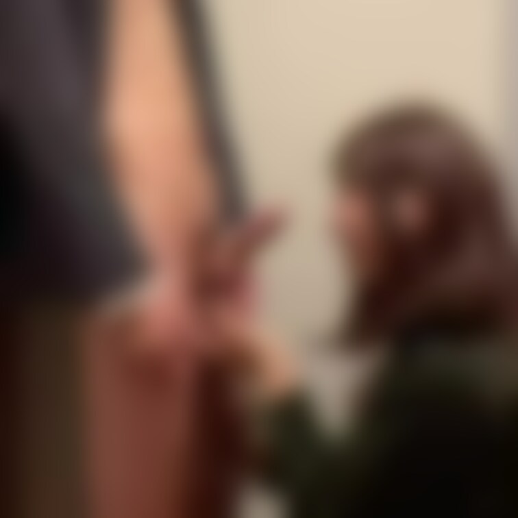 010. 25歳　会社員

遠距離恋愛中のイケメンくん☺️
玉が大きくてエロいおちんぽだったから玉舐めまくっちゃった😂
