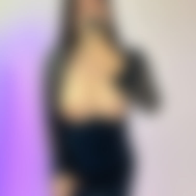 こういうえっちな服大好き😍