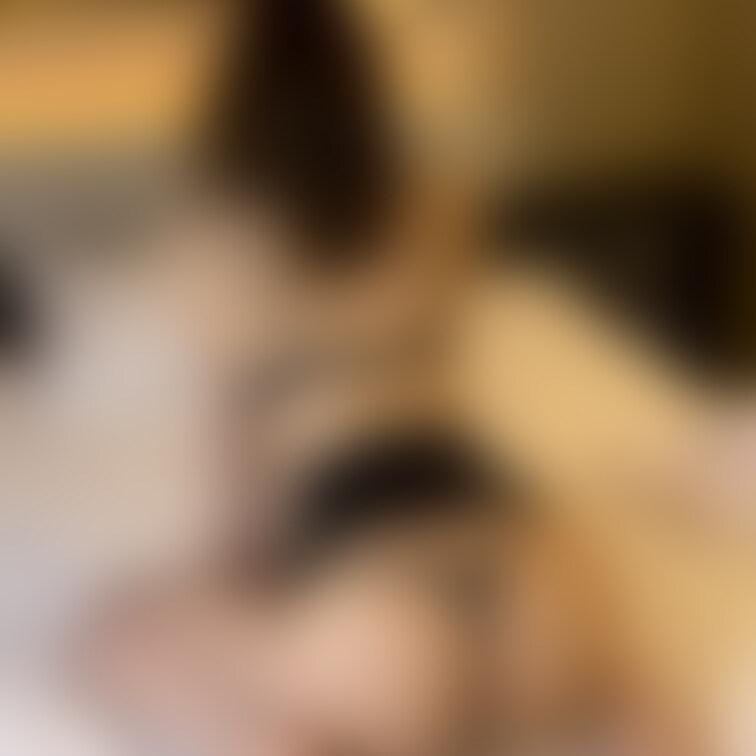 こんにちは、限界OLゆいです❣️

むち尻の後ろ姿をあつめてみました😘
