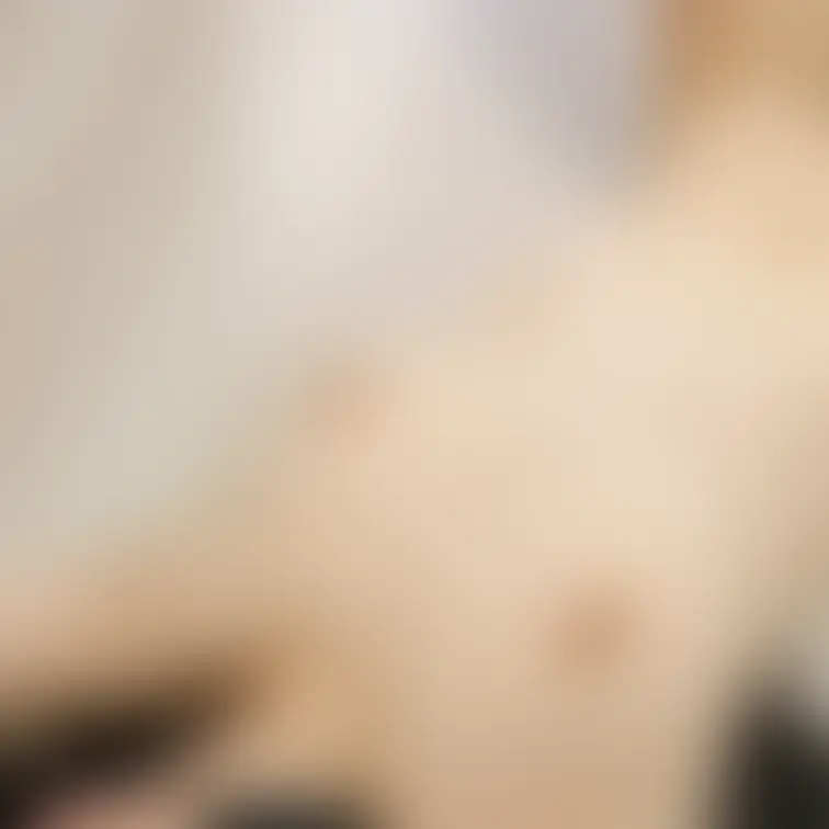 みずきのセクシーイメージ撮影。ヘアヌードです。グラビア撮影という名目でポーズとってもらいました。
セクシーアイドル