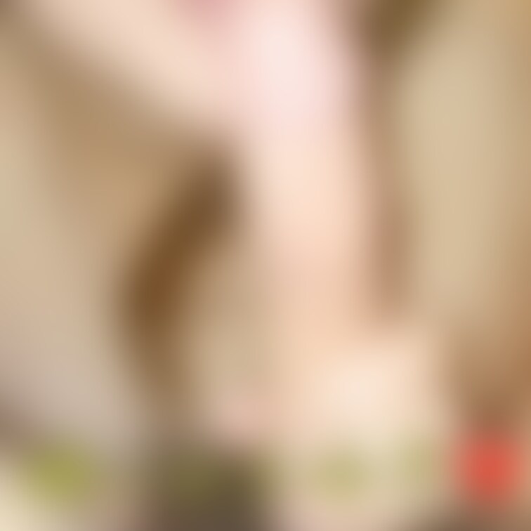硬いの大好き❤
熟女　ぽっちゃり　巨乳　爆乳
本編はこちら↓
https://myfans.jp/posts/96