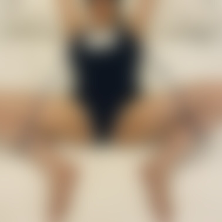 両手足○○○束されるプレイ♡♡
くい込み太ももどう?