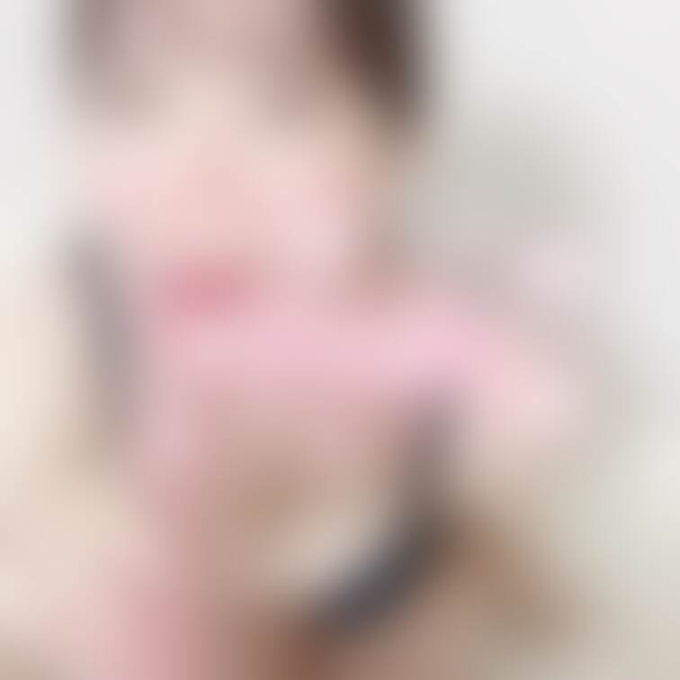 今日はフェラ動画です(๑╹ω╹๑ )

途中ちょっと言葉も発しています😊最後は乳首ちゃんも見えた状態でフェラしてます