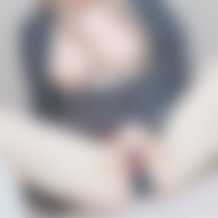 おはよ✨
女子高制服&おぱんちゅ🤍