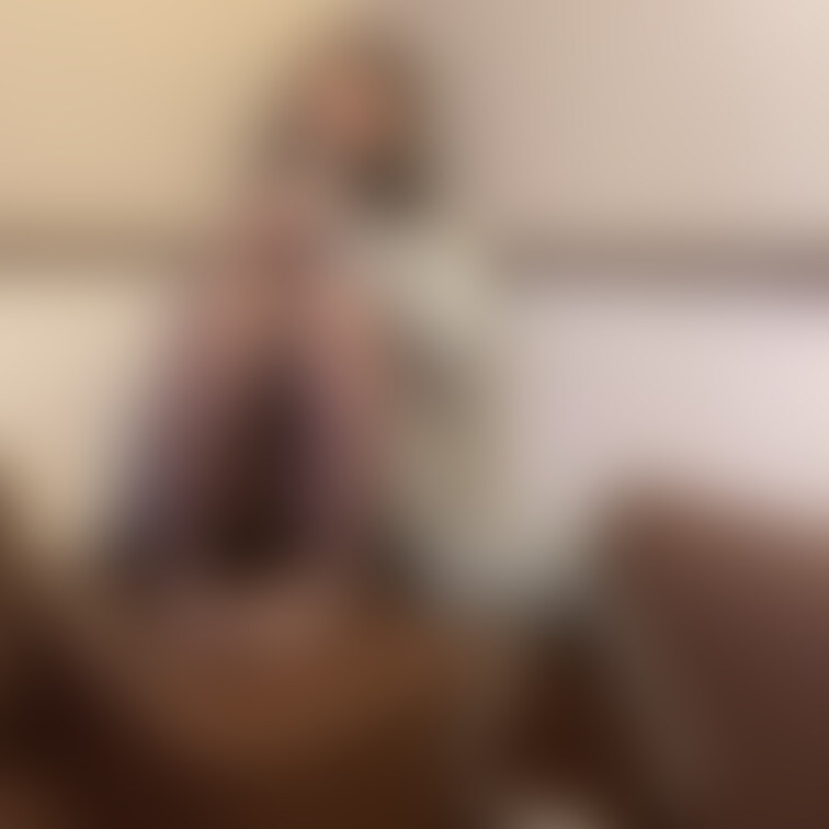 カラオケって何でこうなるんだろう？😳

動画も見てね💓

https://myfans.jp/posts/30d
