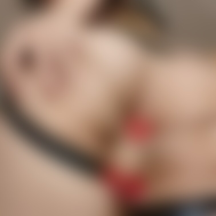 66666follow突破記念❣❣遅くなりましたが、近日公開予定の自撮りを無料プランで一枚だけ公開！続きもかなりえちえち