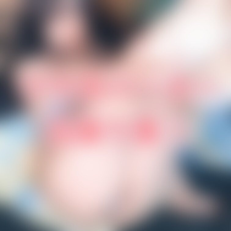 ウサ耳パーカーでのポーズとか
ムッチムチすぎる…😭🙏🏻